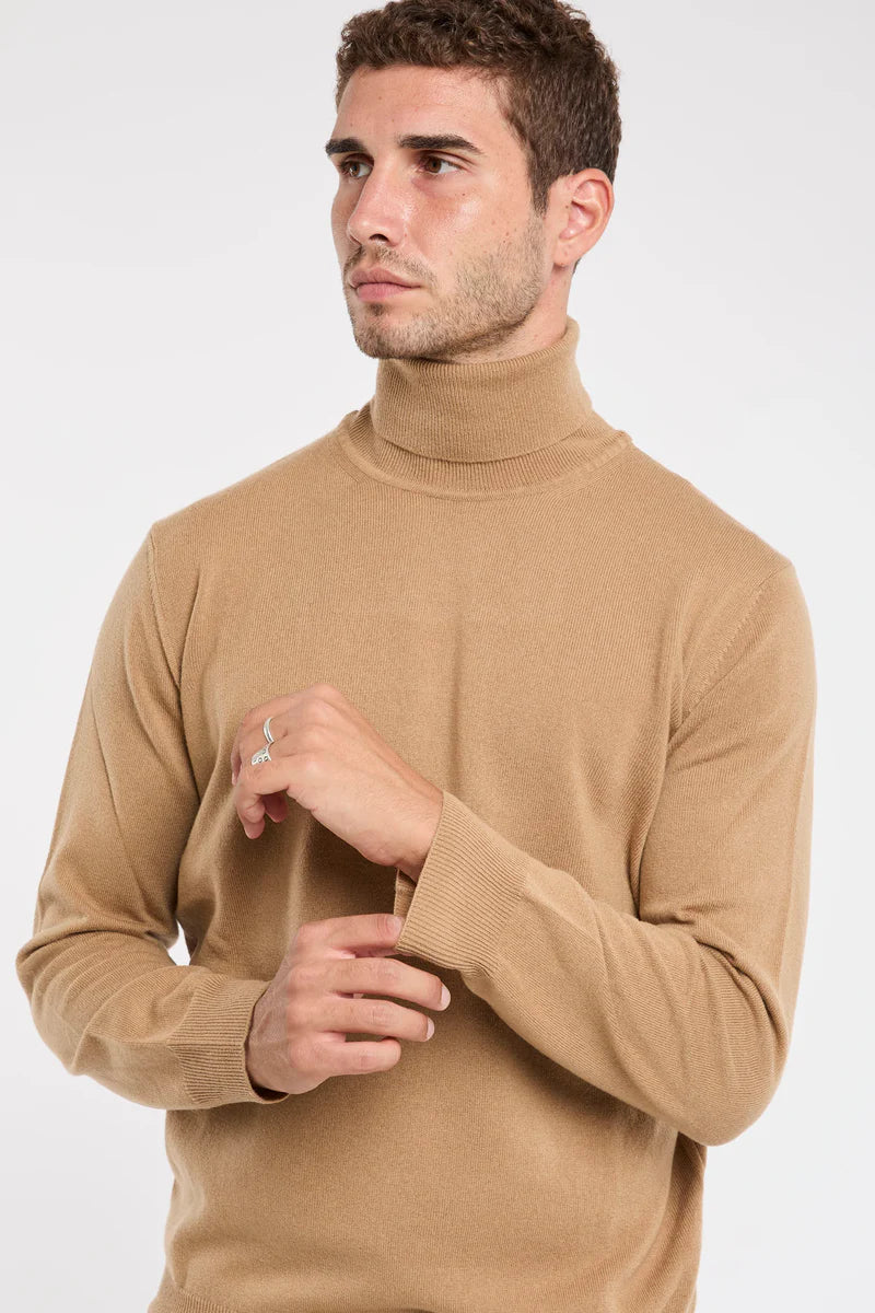 Kangra da Uomo: Eleganza e Comfort in Cashmere