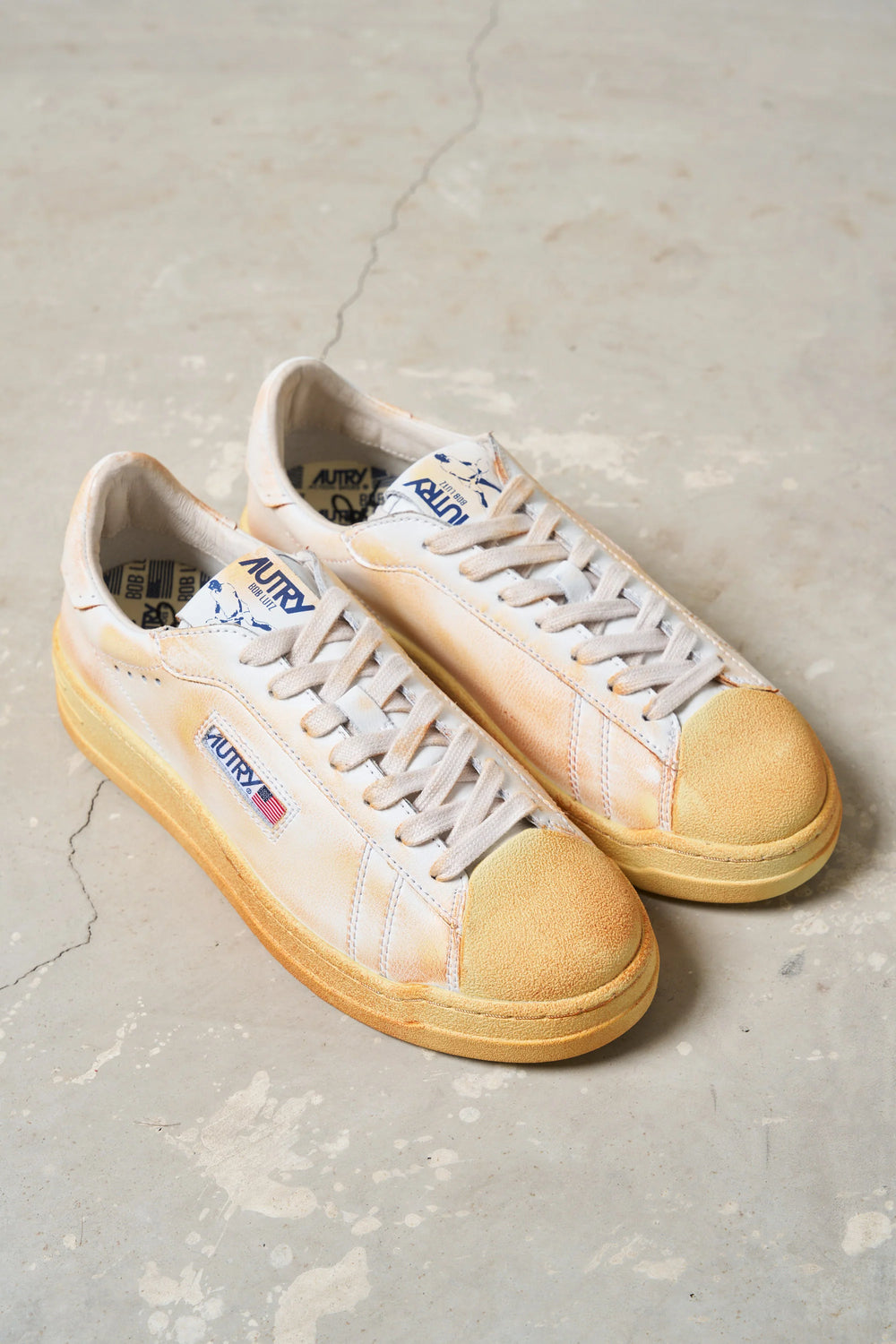 Svelata la Nuova Collezione Autry 2023/24: Tendenze di Stile nelle Scarpe Uomo