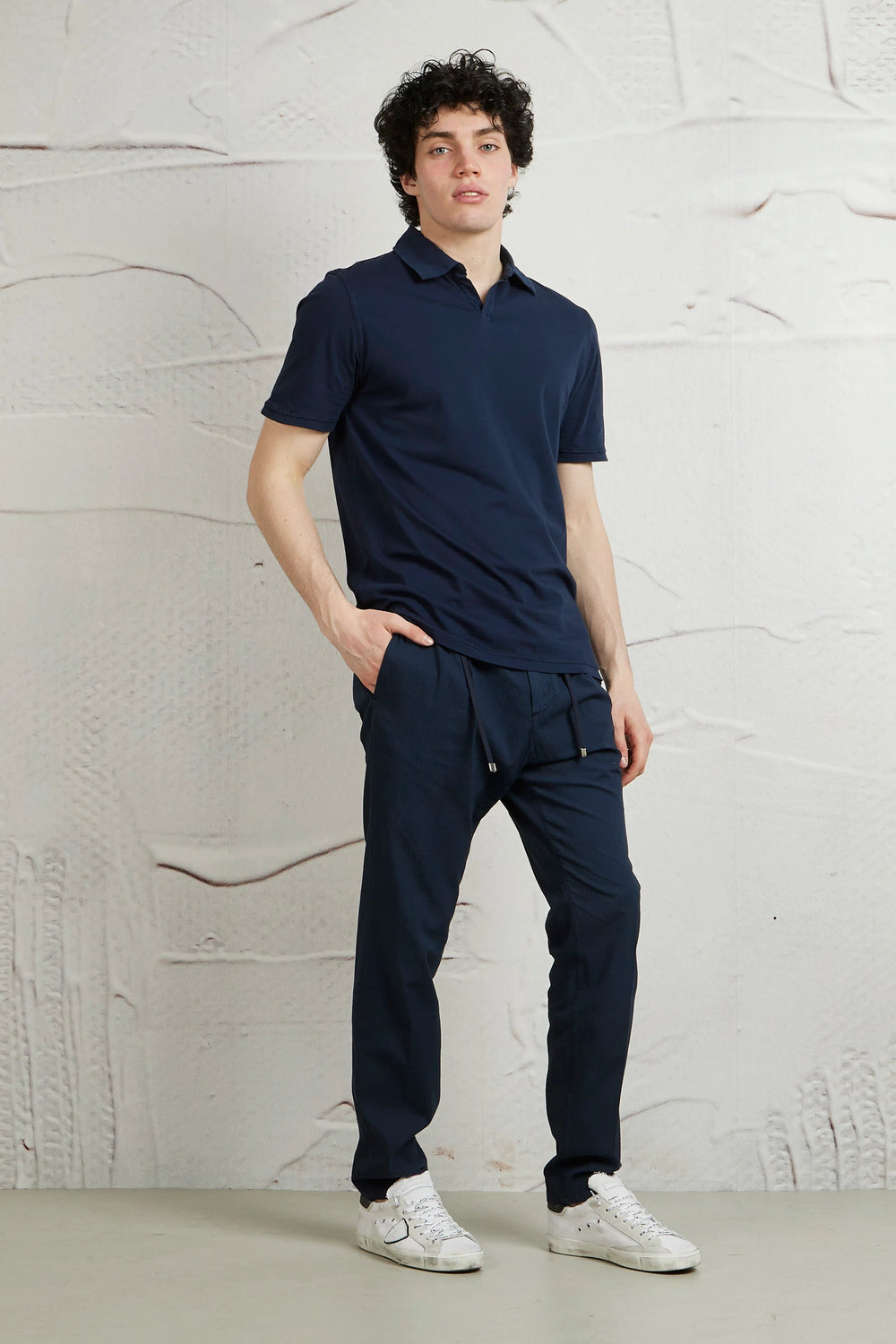 Bl’ker Abbigliamento Online: Eleganza senza Tempo a Portata di Click su Kissuomo.it