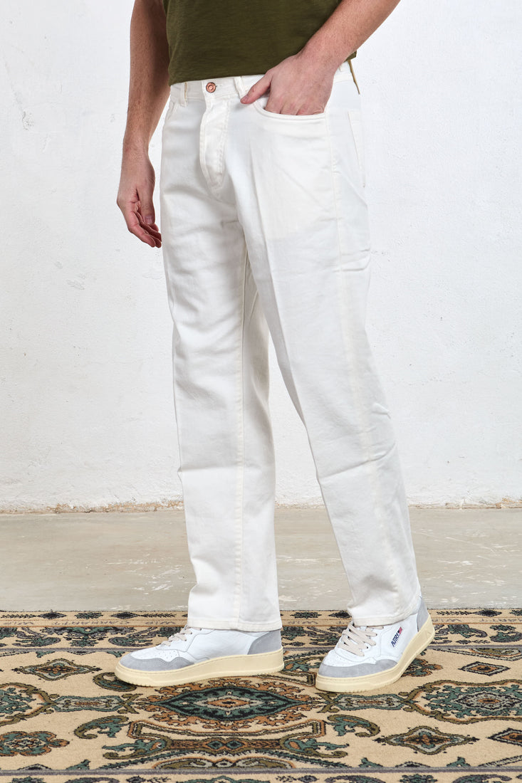 Riscoprire la Classicità: La Nuova Collezione Spring Summer 2024 di Officina 36
