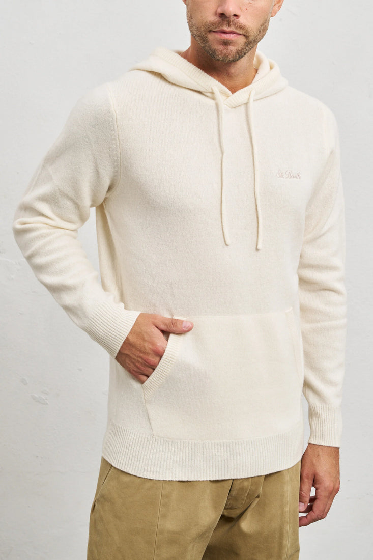 Saint Barth Uomo: Scopri l’Autunno Inverno 2023 Online