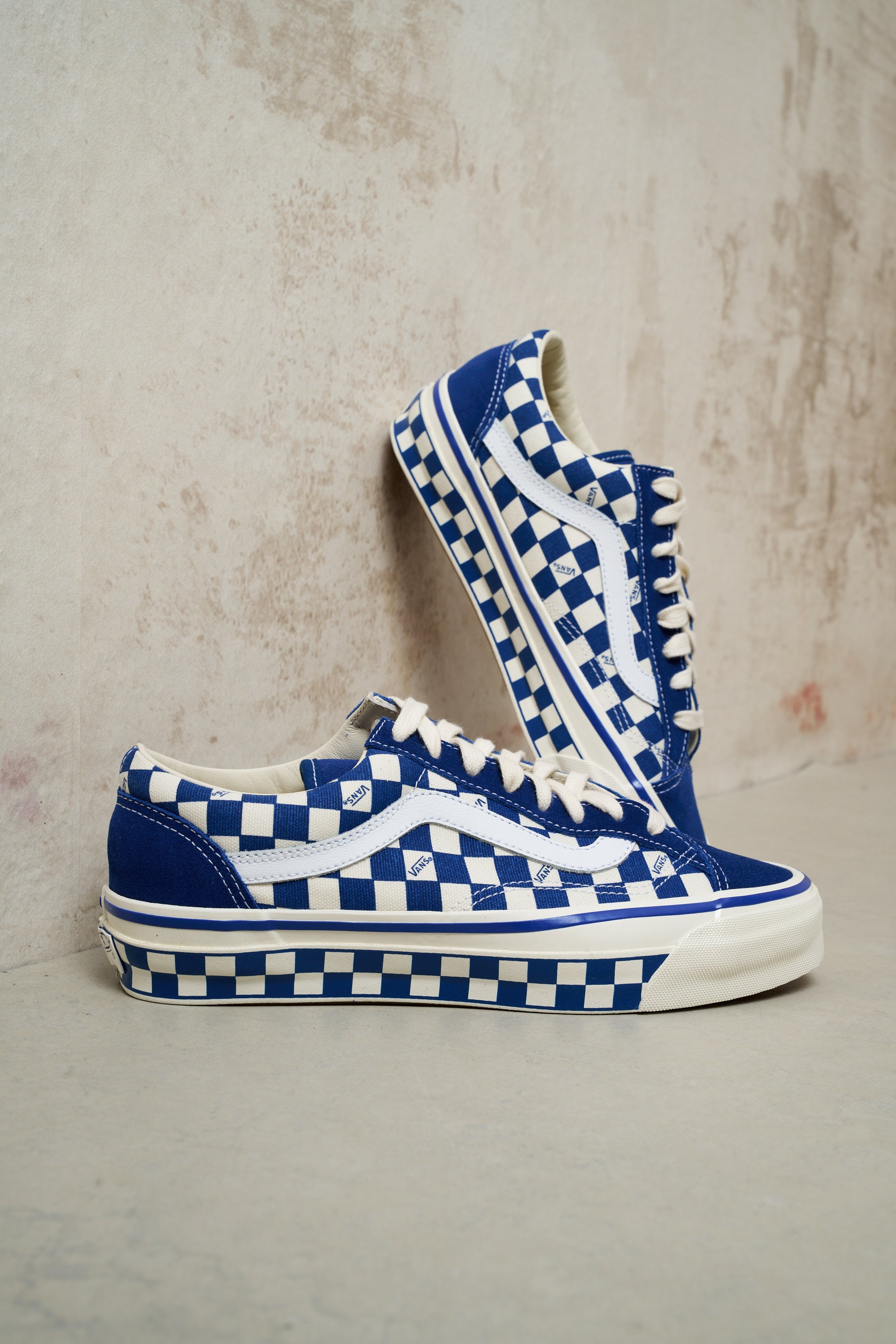 Vans Old Skool Blue And White Checkered Vans Vans 1629 Sneakers