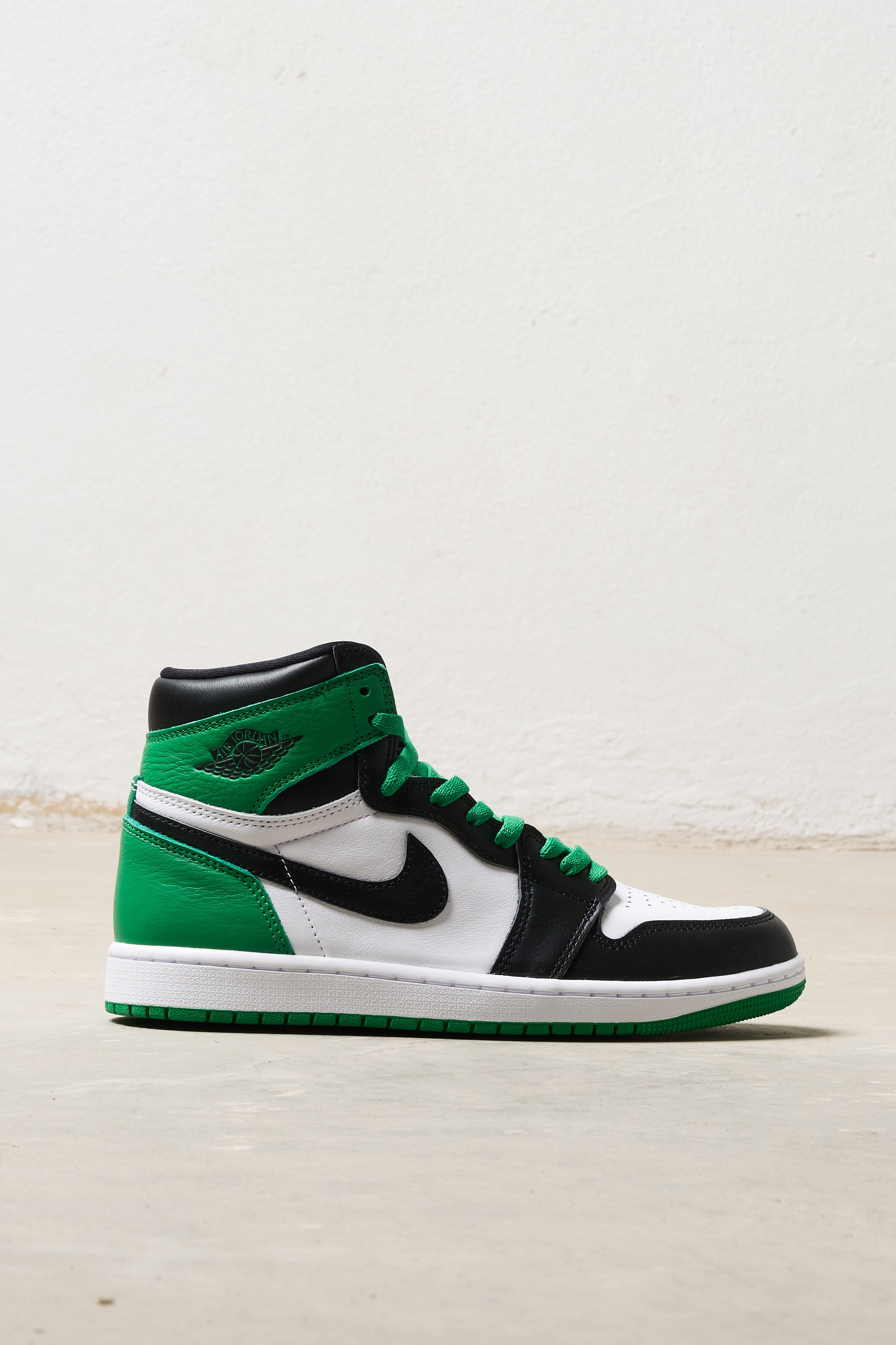 Nike Sneakers Air Jordan 1 Retro High OG Lucky Green kissuomo