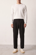 OutFit 4445 Pantalone nero con pinces alla francese
