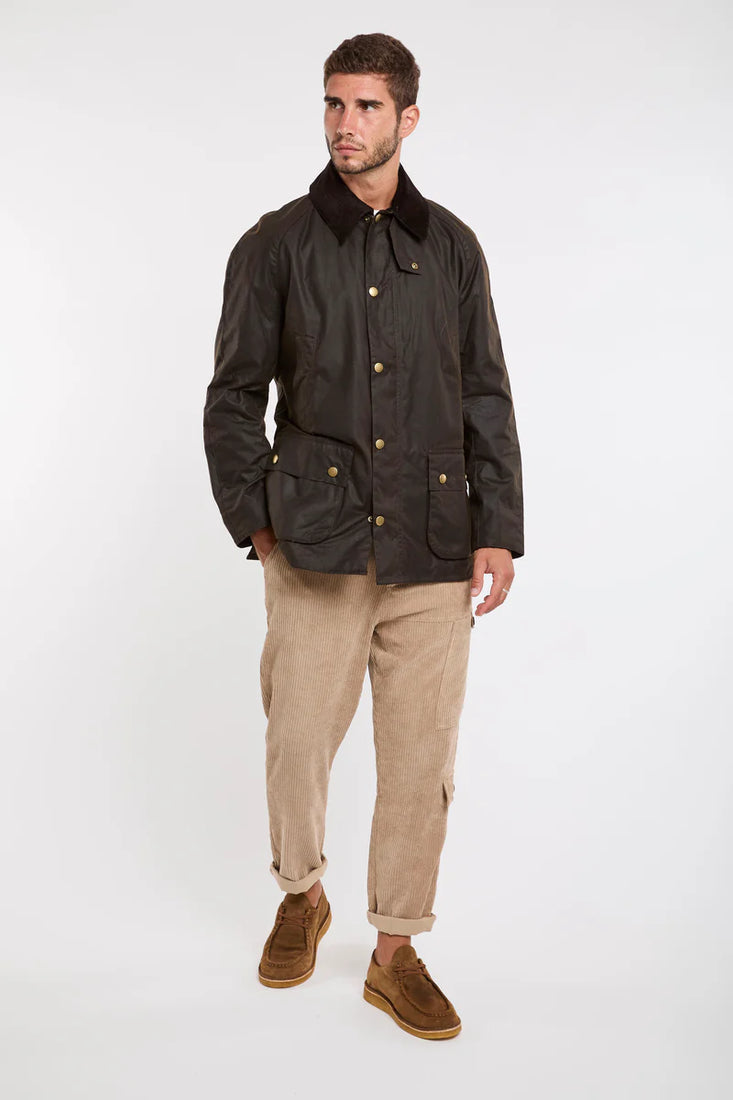 Calore e Stile Inconfondibile: I Must-Have Invernali di Barbour