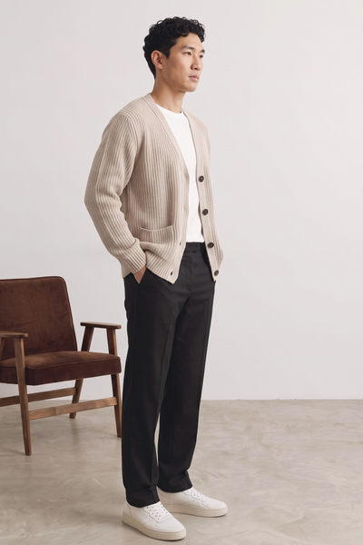 Cruna 4175 Mid Town black wool trousers