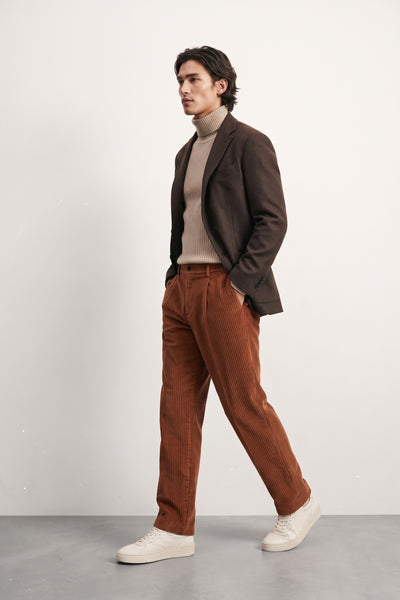 Cruna 4182 Belleville Corduroy Trousers in Rust