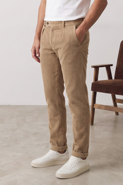 Reworked 4728 Pantalone Dioup in velluto a coste sabbia