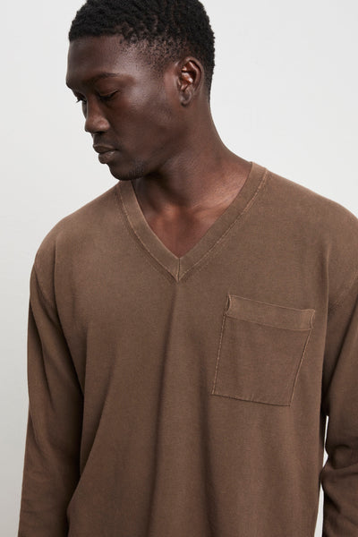 Atomo 3068 Maglia scollo a V marrone