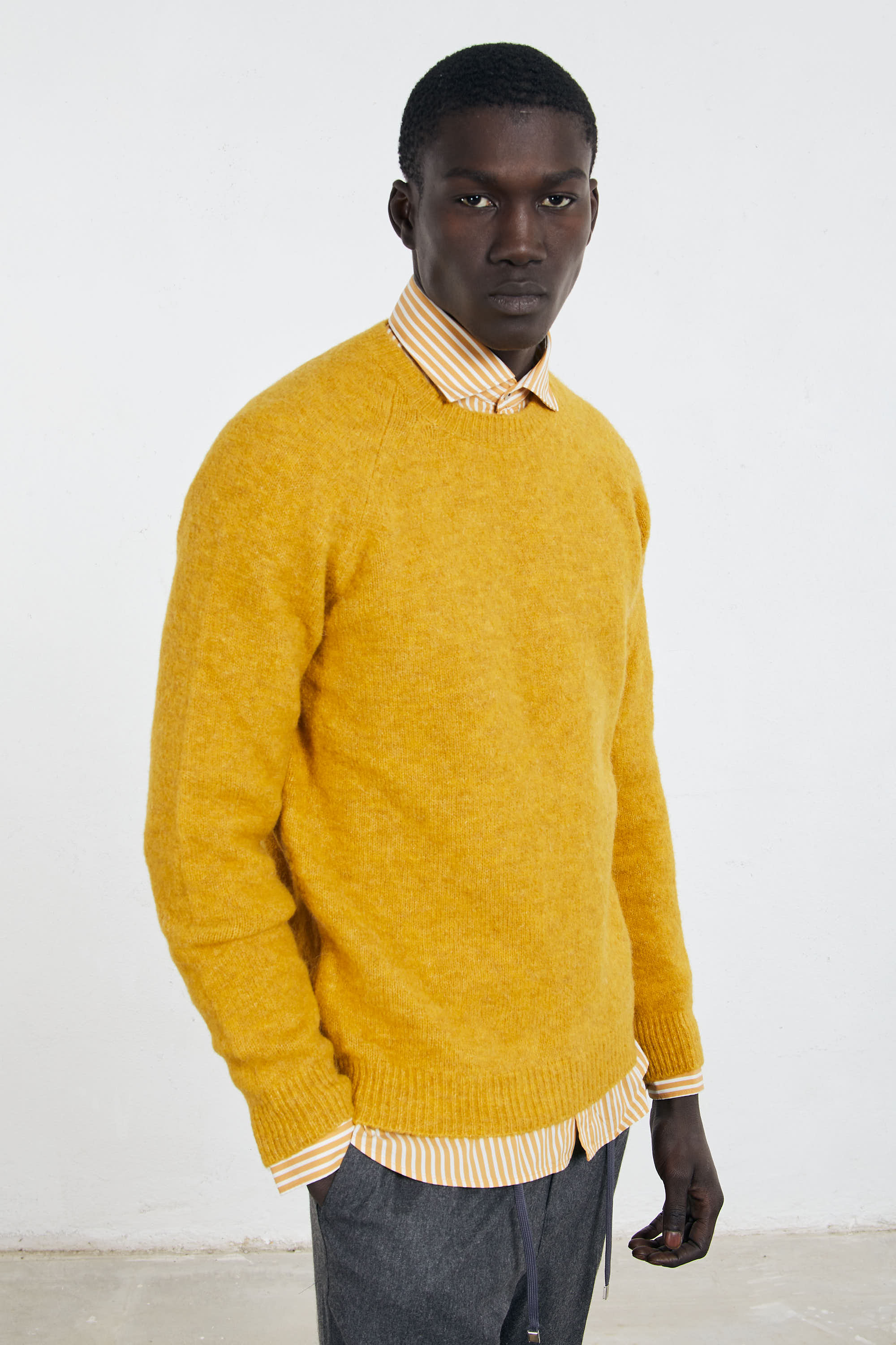 Mustard deals jumper mens