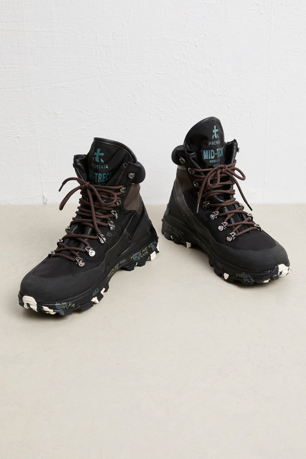 Premiata 2433 Midtreck