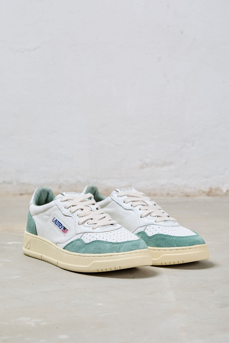autry sneakers medalist low tomaia in pelle e suede colore bianco verde 8445