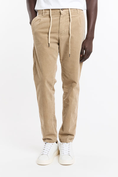 Reworked 4709 Gavi trousers in washed beige velvet