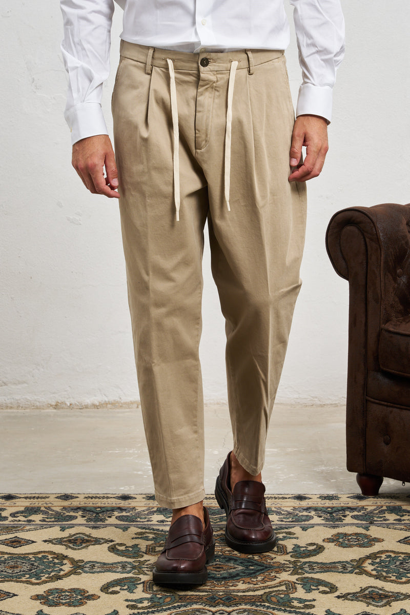 outfit pantalone elastico in vita con coulisse misto cotone colore beige 7386