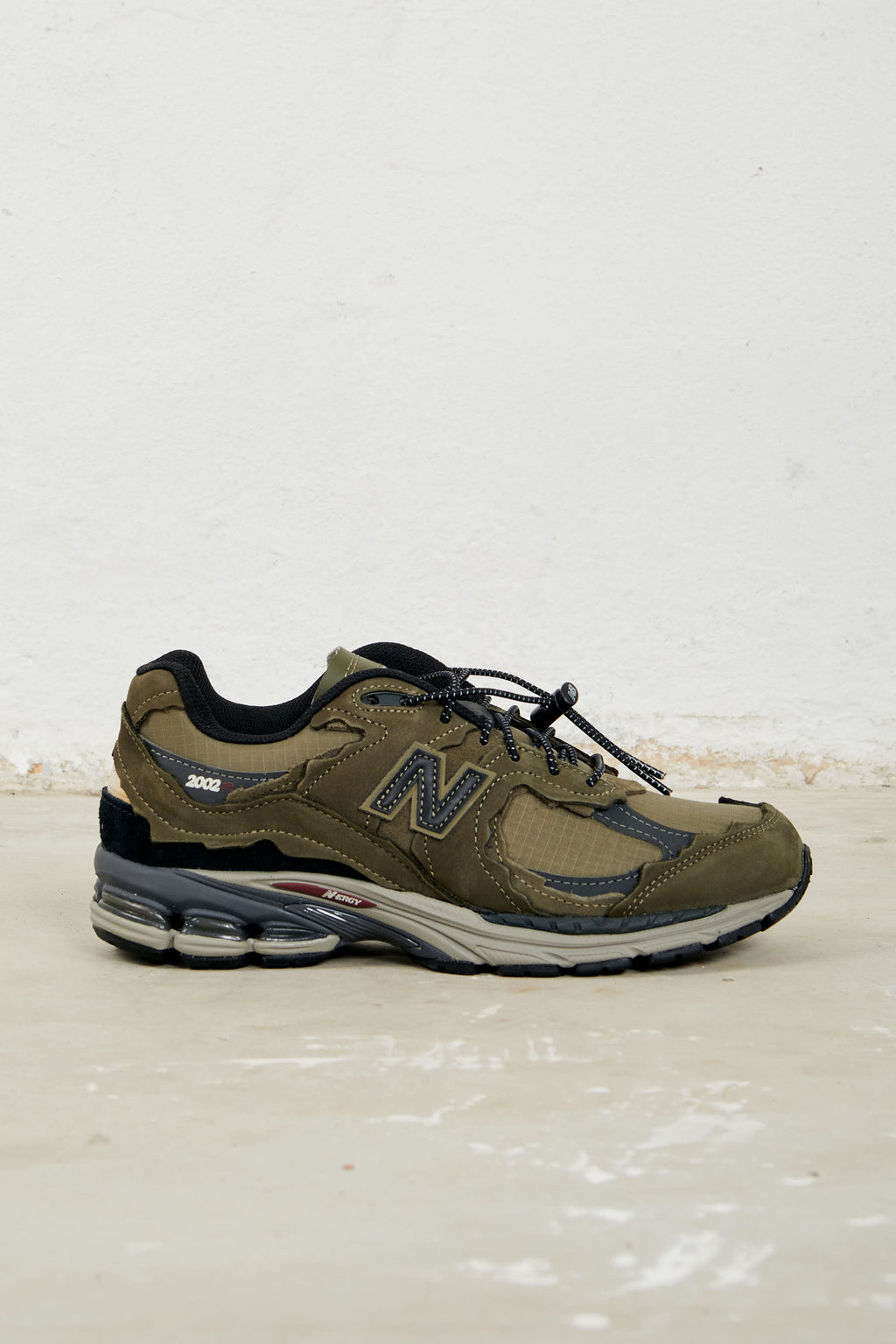 New Balance 7020 Sneakers 2002RD
