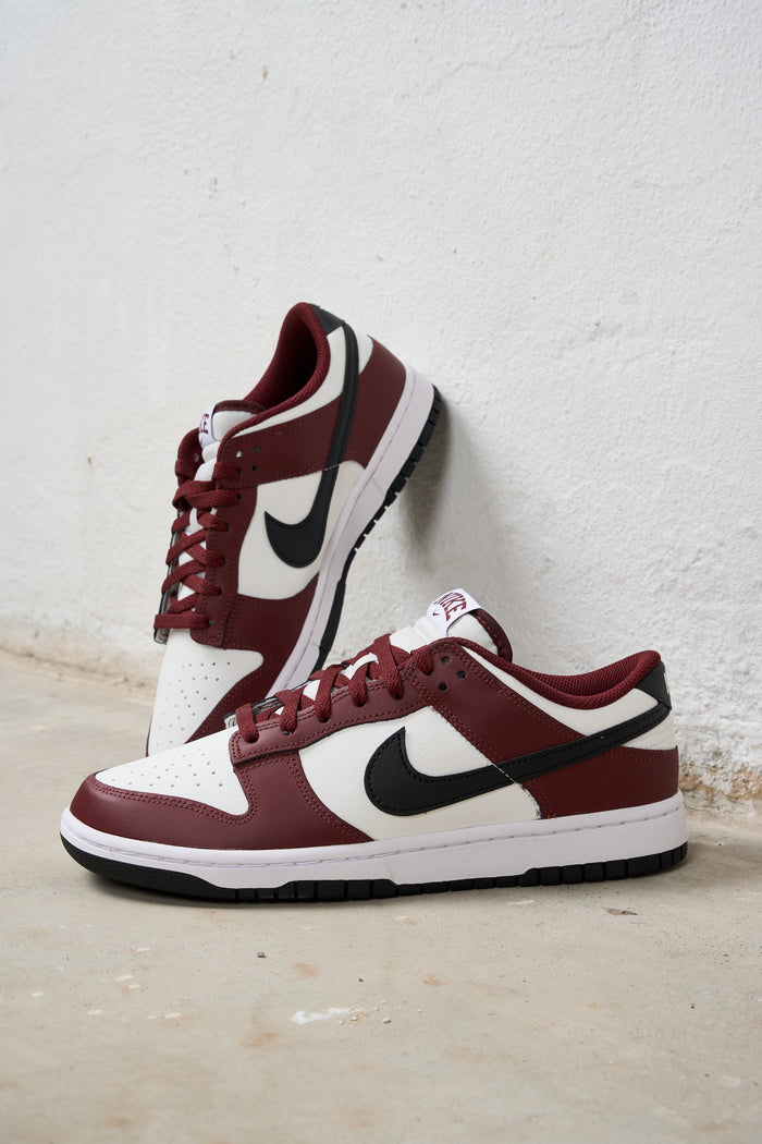 nike sneakers dunk low team red black leather color white bordeaux 8714