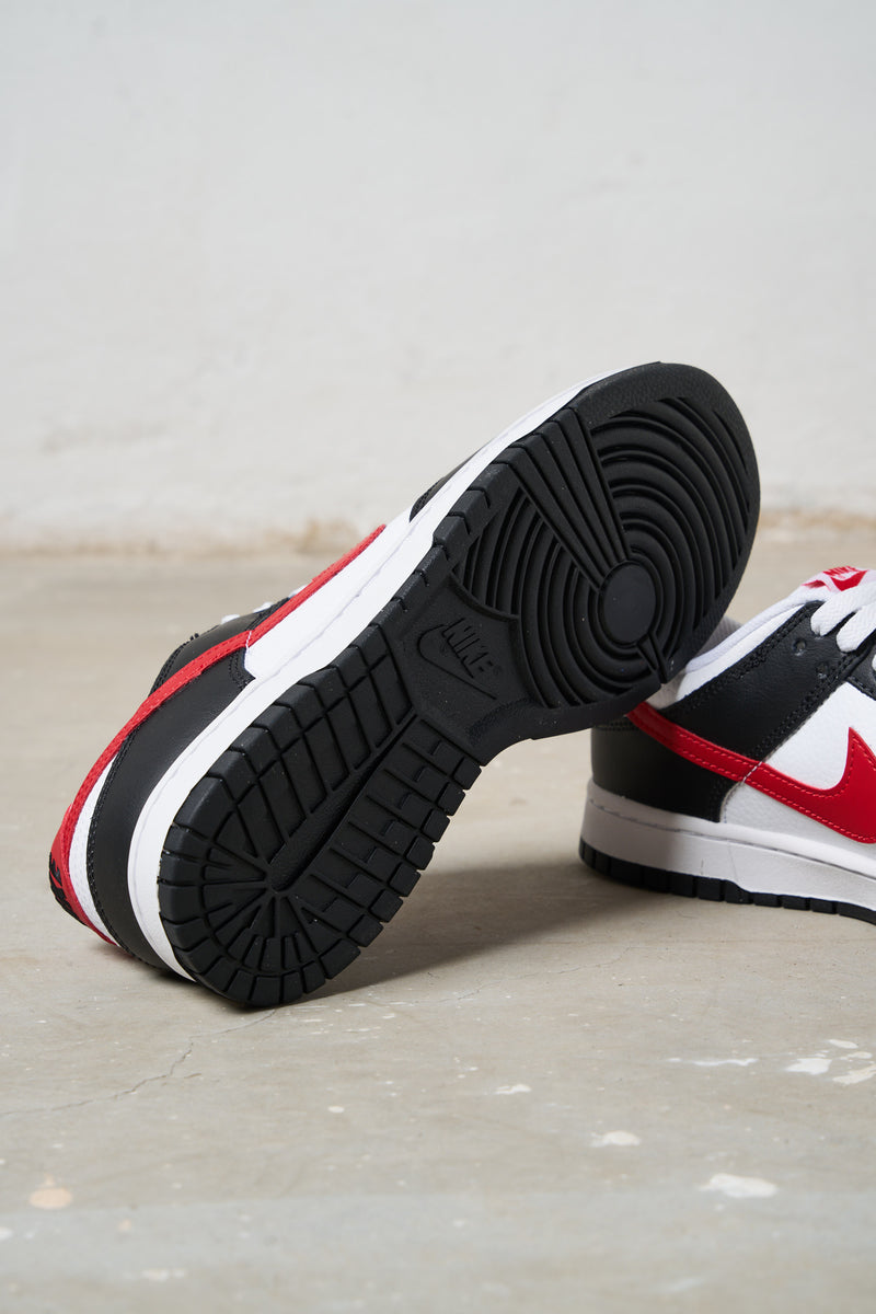 nike sneakers dunk low red swoosh pelle colore bianco nero rosso 7841