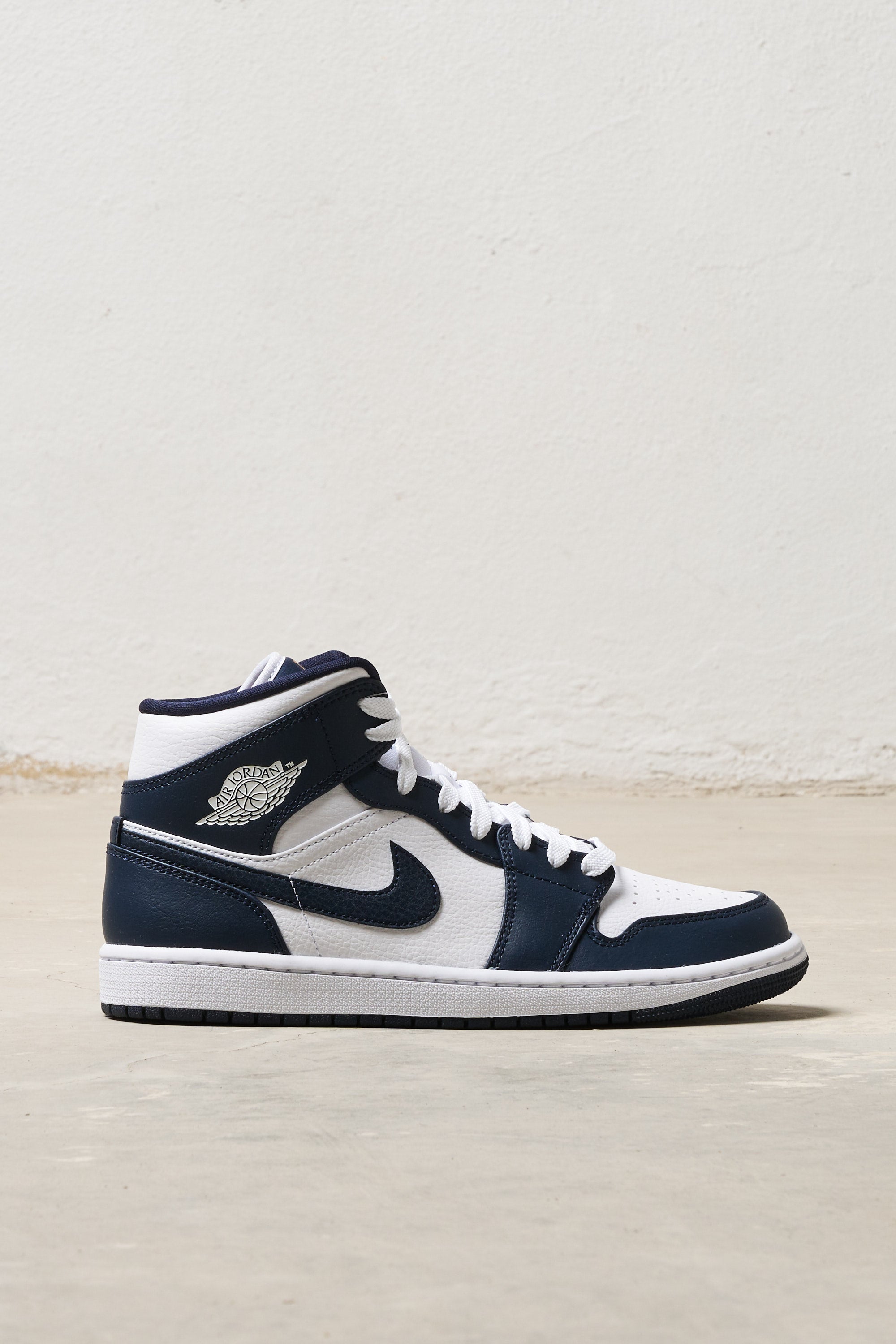 Air jordan 1 outlet mid bleu et blanc