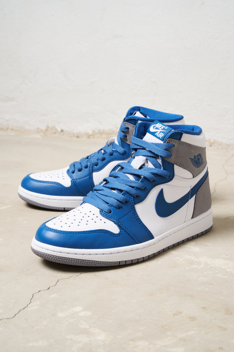 nike sneakers jordan 1 retro high true blue 7812