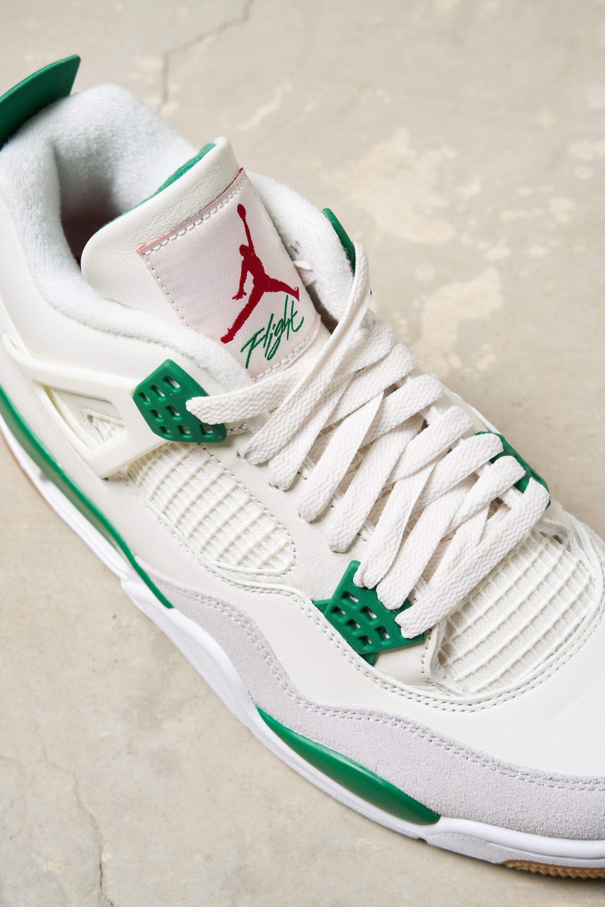 Air jordan 4 white and outlet green