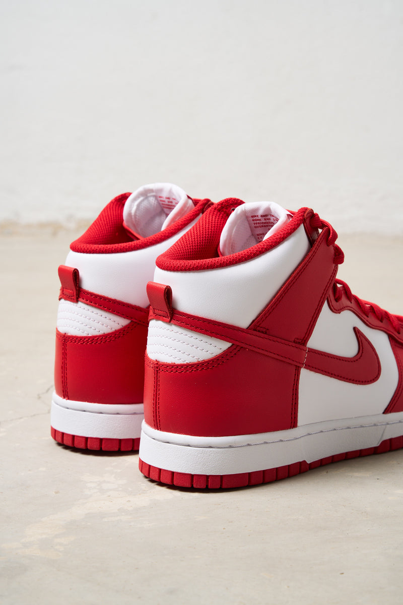 nike sneakers dunk high retro championship red pelle 7800