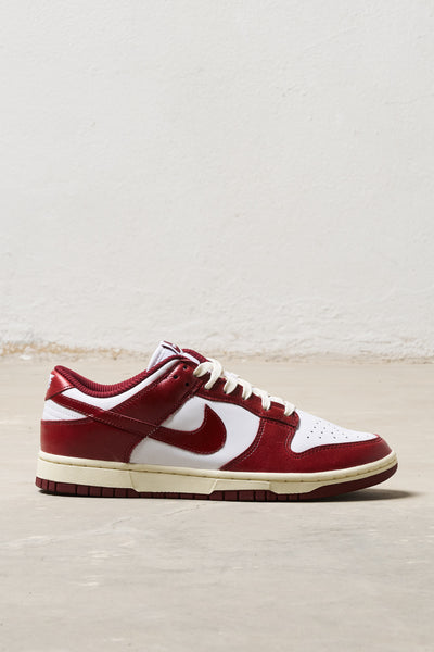 Nike sb dunk rosso deals